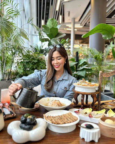 181 Orchard Rd, #06-10 Orchard Central Singapore 238896