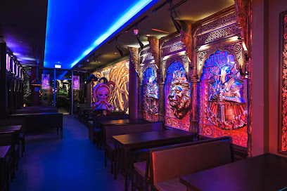 Helen's bar@Orchard Central |海伦司小酒馆（乌节路店）