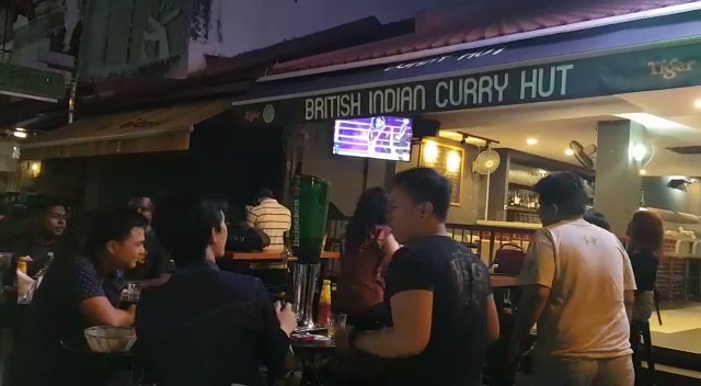 British Indian Curry Hut - Holland village - Hospitality and gastronomy