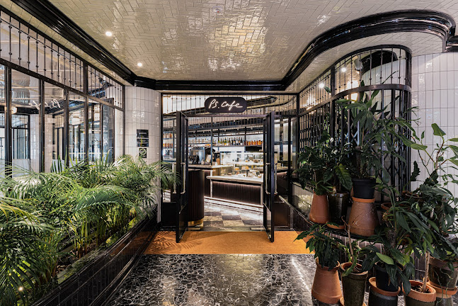 112 E Coast Rd, #01-01/02/03 i12 Katong, Singapore 428802