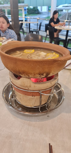 *Fhri Lu Ding Ji Charcoal Claypot Chicken Steamboat - Hospitality and gastronomy