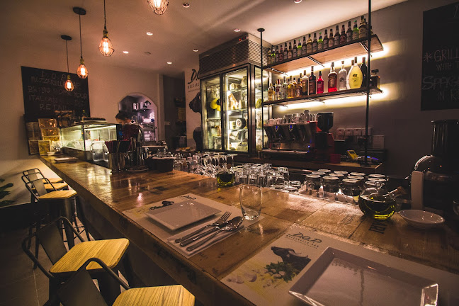 60 Robertson Quay, #01-04A The Quayside, Singapore 238252