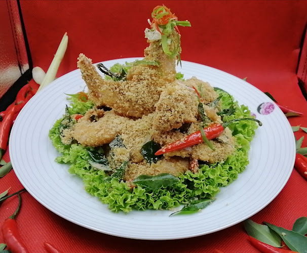 Comentarii opinii despre Jia Xiang (家乡) Specialty Nasi Lemak and Claypot Fish Head