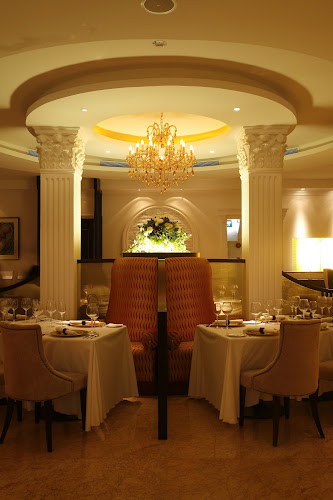 Comentarii opinii despre The Song Of India temporarily closed for renovations