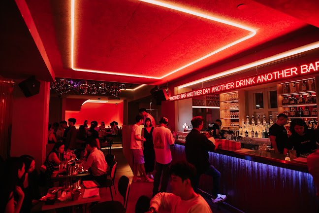 Opinii despre Another Bar în Singapore - Hospitality and gastronomy