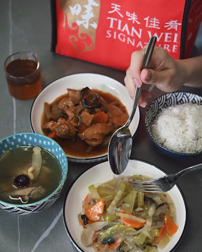 Tian Wei Signature - Hospitality and gastronomy