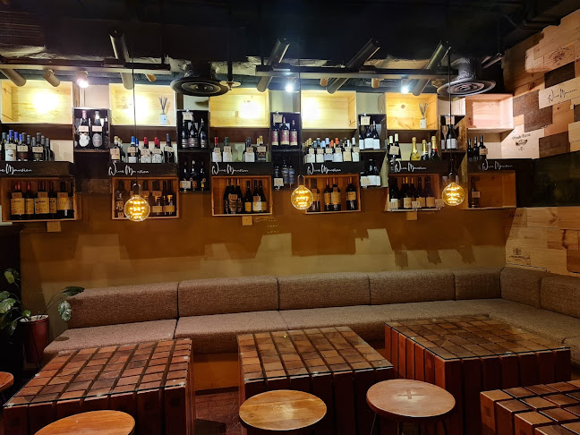 Wine Mansion - Thomson Plaza - Hospitality and gastronomy