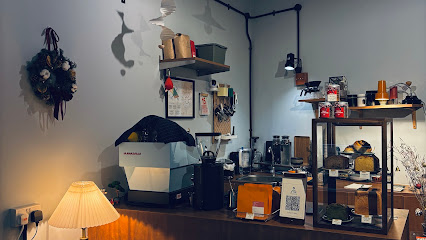 Ji Yue Coffee (集月咖啡)