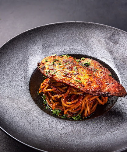 32 Tras St, Level 4 ST Signature, Singapore 078972