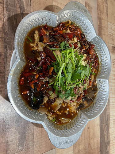 blk 190 Lor 6 Toa Payoh, #01-528, Singapore 310190