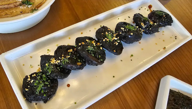 Kimchi Dining | Korean Restaurant Singapore - Hospitality and gastronomy