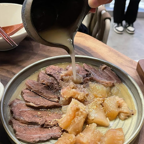 Kimchi Dining | Korean Restaurant Singapore - Hospitality and gastronomy