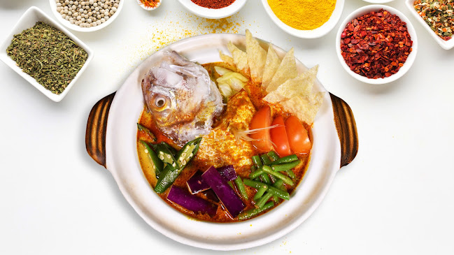 Jia Xiang (家乡) Specialty Nasi Lemak and Claypot Fish Head - Singapore