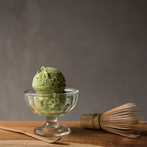 2SCOOPS [NeWest @ Clementi] Gelato, Waffles, SAKE - Hospitality and gastronomy