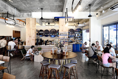 Common Man Coffee Roasters - Joo Chiat Road