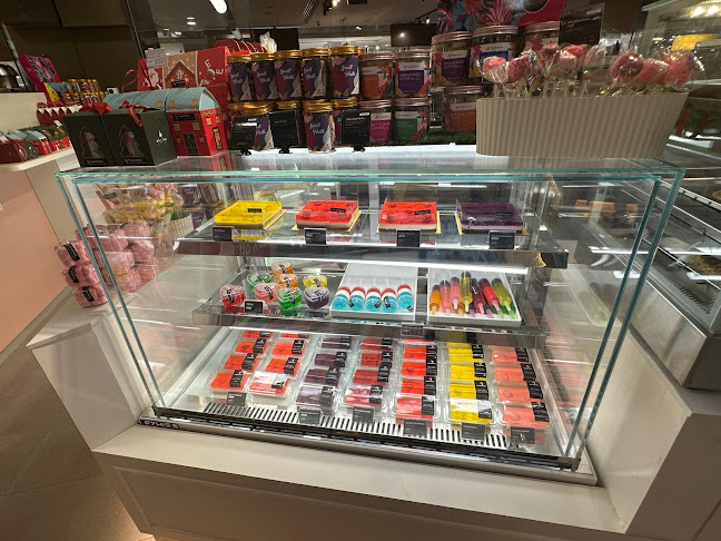 Opinii despre The JellyHearts@Chinatown Point în Singapore - Hospitality and gastronomy