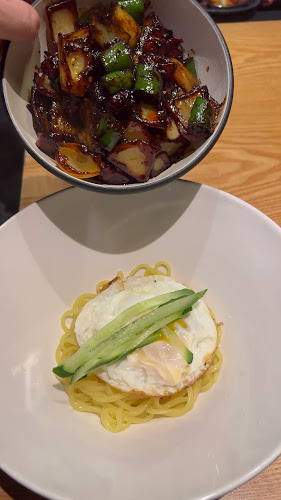 Opinii despre O.BBa Jjajang în Singapore - Hospitality and gastronomy