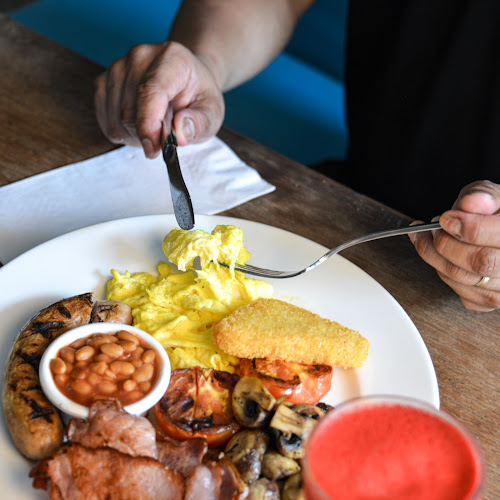 60 Robertson Quay, #01-15 The Quayside, Singapore 238252