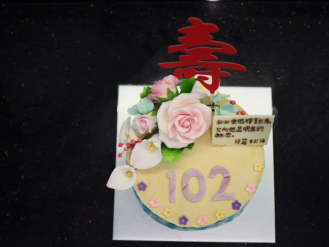 Glossy Bakes (Unwind Cafe Branch) - Hospitality and gastronomy