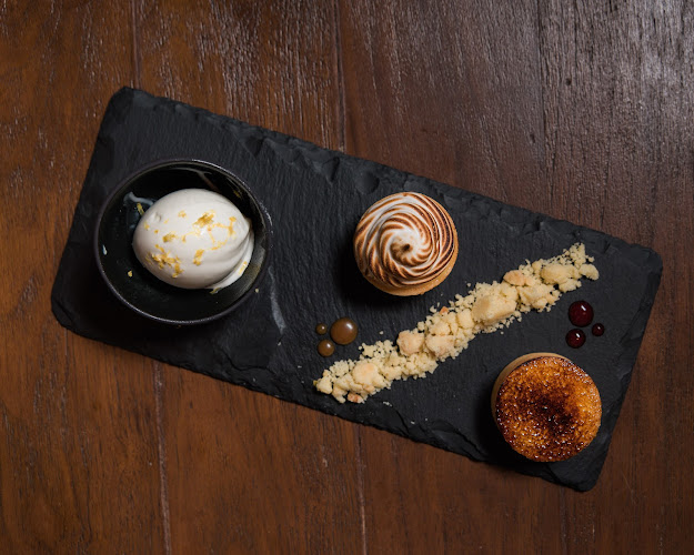 Napoleon Wine Bistro - Singapore