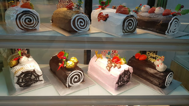 Y2 Bakery - Singapore