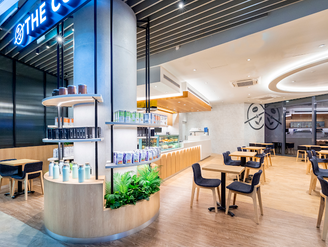 The Coffee Bean and Tea Leaf (Waterway Point) - Hospitality and gastronomy
