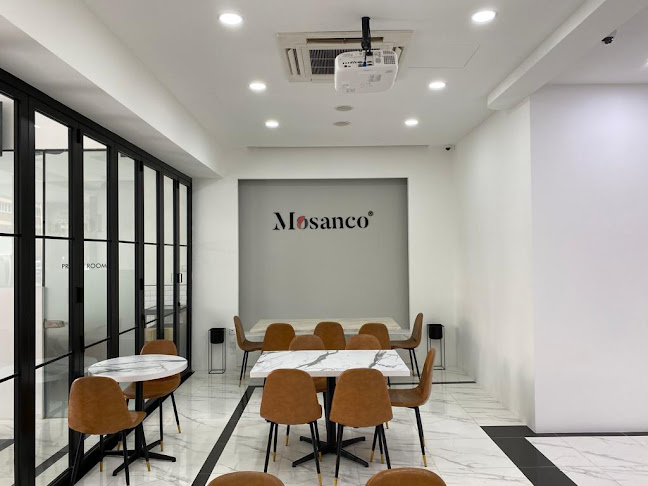 562 Serangoon Rd, Singapore 218178