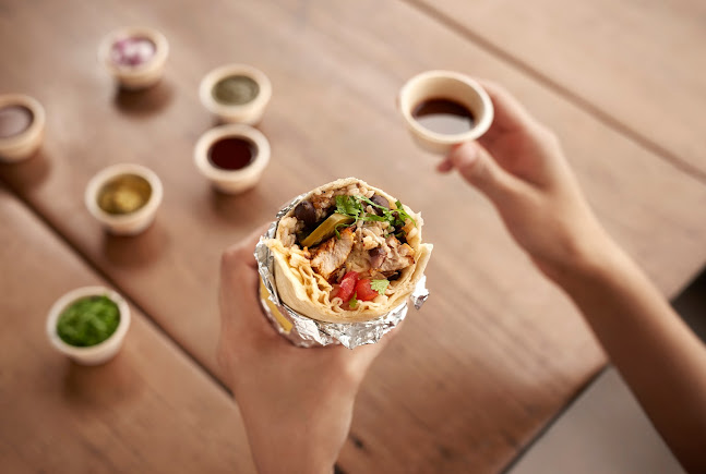 Guzman y Gomez - Star Vista - Hospitality and gastronomy