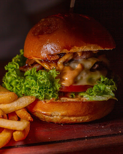 Comentarii opinii despre Armoury Steakhouse Orchard Central