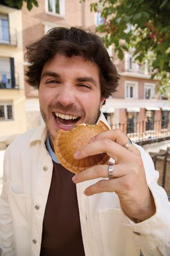 Comentarii opinii despre llaollao Wisma Atria