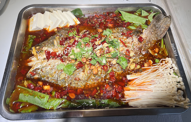 Comentarii opinii despre Bao Ding BBQ (中华爆鼎三绝烧烤)