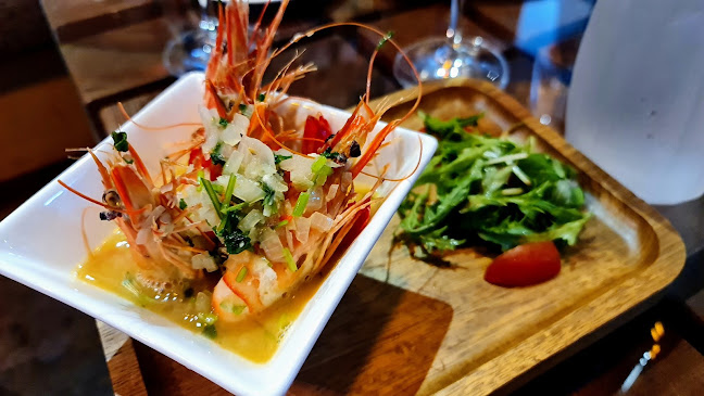 301 Upper Thomson Rd, #01-57, Singapore 574408