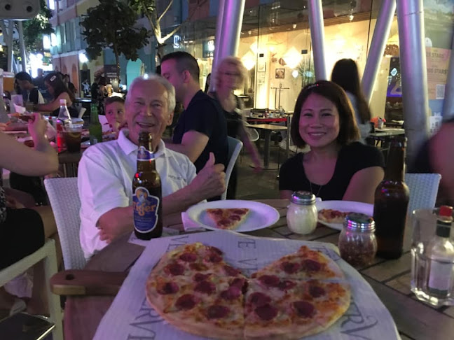 Opinii despre VERVE PIZZA BAR în Singapore - Hospitality and gastronomy