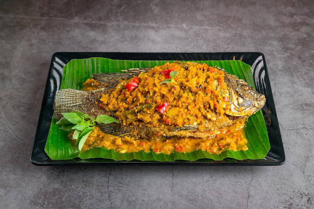 Ayam Penyet President - Singapore