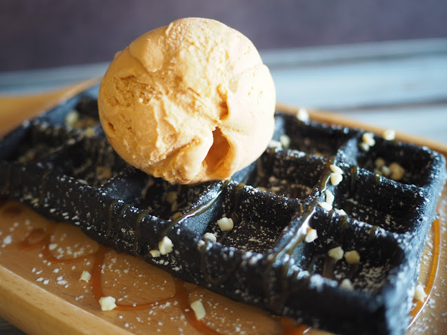 Opinii despre 5themoments Handcrafted Gelato Cafe (Tanjong Pagar) în Singapore - Hospitality and gastronomy