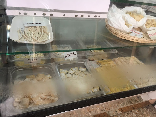 Opinii despre D.O.P Mozzarella Bar & Restaurant în Singapore - Hospitality and gastronomy