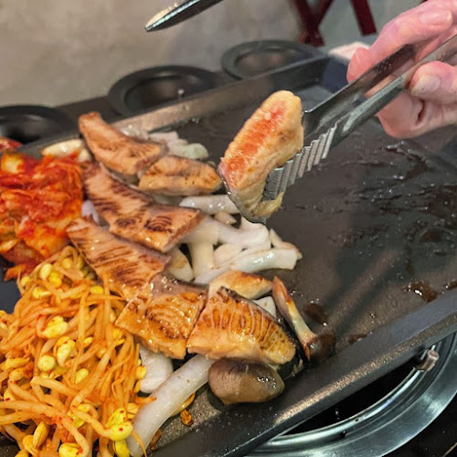 8 Korean BBQ | Korean Bbq Orchard | Shaw Centre - Hospitality and gastronomy