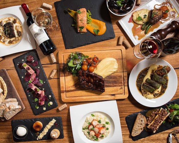 Napoleon Wine Bistro - Hospitality and gastronomy