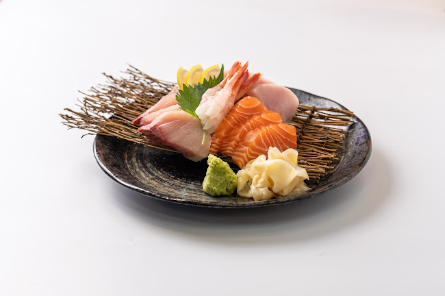 Zenryoku Izakaya (Japanese DRINKING Bar)