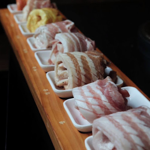 Comentarii opinii despre 8 Korean BBQ | Korean Bbq Orchard | Shaw Centre