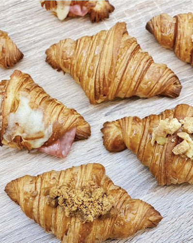 Opinii despre Butter Bread Pte Ltd în Singapore - Hospitality and gastronomy