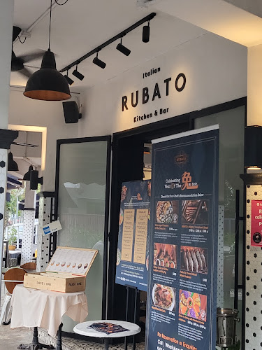 12 Greenwood Ave, Singapore 289204