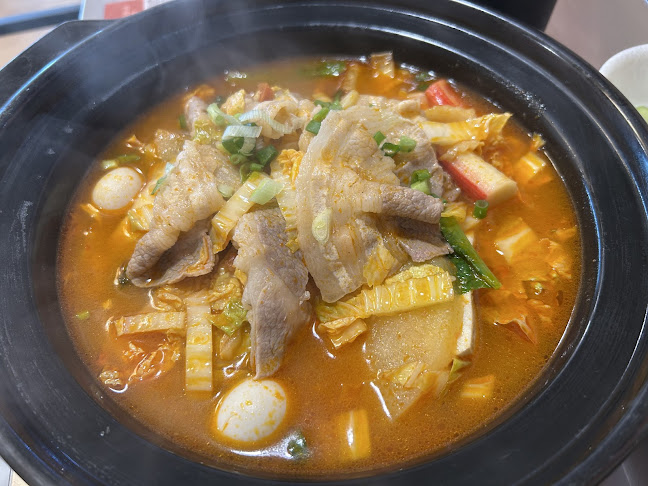 半亩田 贵州酸汤火锅