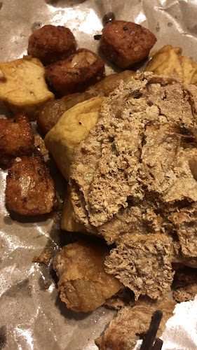 Lao Zhong Zhong Eating House - Hospitality and gastronomy