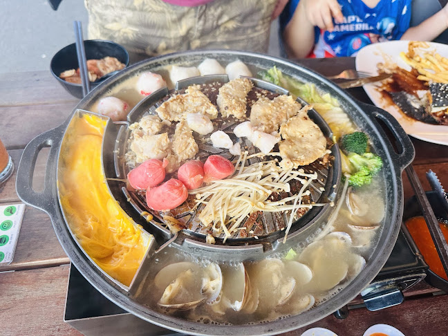 28 Woodlands Sector 2, Inside Woodlands Connection Building, Singapore 737686