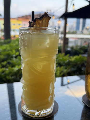 Comentarii opinii despre Wings Bar & Grill