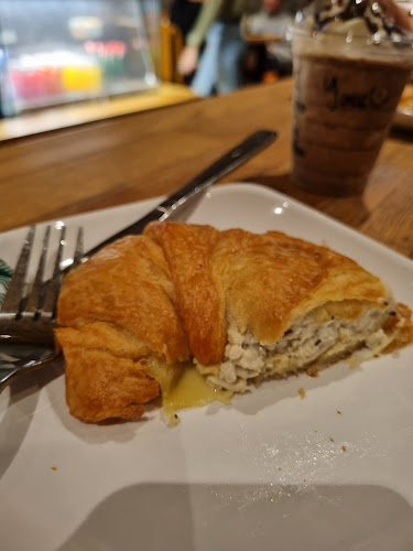 Starbucks Our Tampines Hub - Hospitality and gastronomy