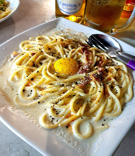 Wah & Steven’s corner - Hospitality and gastronomy