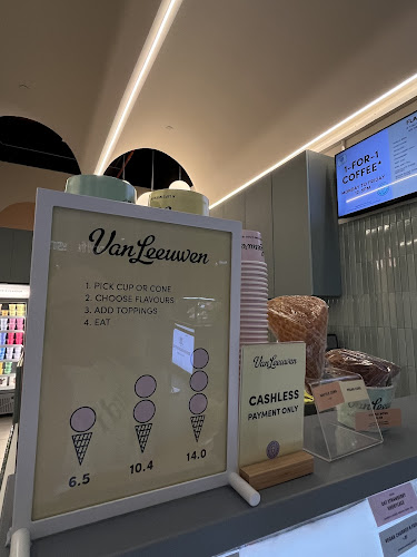Comentarii opinii despre Van Leeuwen Ice Cream