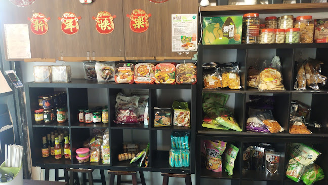 Comentarii opinii despre Divine Realm Vegetarian Restaurant Blk501 Hougang